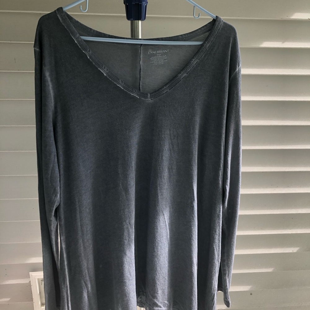 Lane Bryant shark cut long sleeve Tee